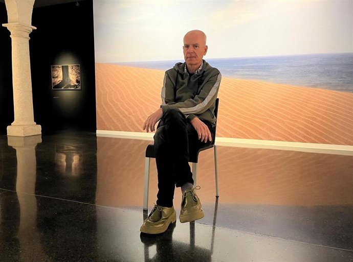 El director del Centro Andaluz de la Fotografía (CAF), Juan María Rodríguez, en la sede de la institución en Almería.