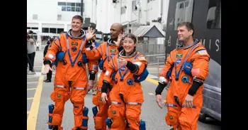 Los astronautas de Artemis II comienzan su segunda jornada con ejercicios físicos para minimizar la pérdida muscular