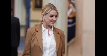 La fiscal general de EEUU, Pam Bondi, abandona el cargo