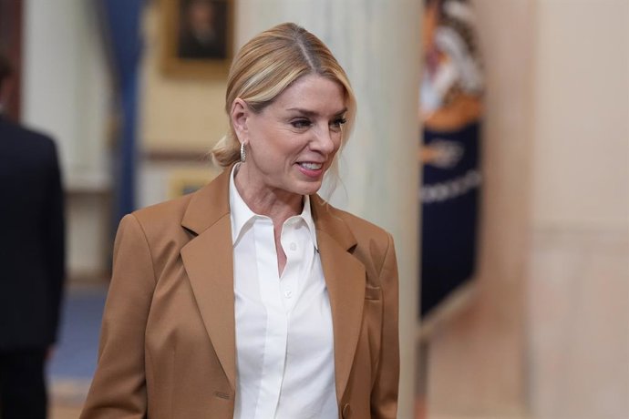 April 1, 2026, Washington, District Of Columbia, USA: United States Attorney General Pam Bondi arrives before President Donald Trump speaks about the Iran war from the Cross Hall of the White House on Wednesday, April 1, 2026, in Washington