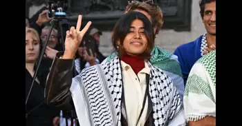 Detenida en Francia la eurodiputada de origen palestino Rima Hassan