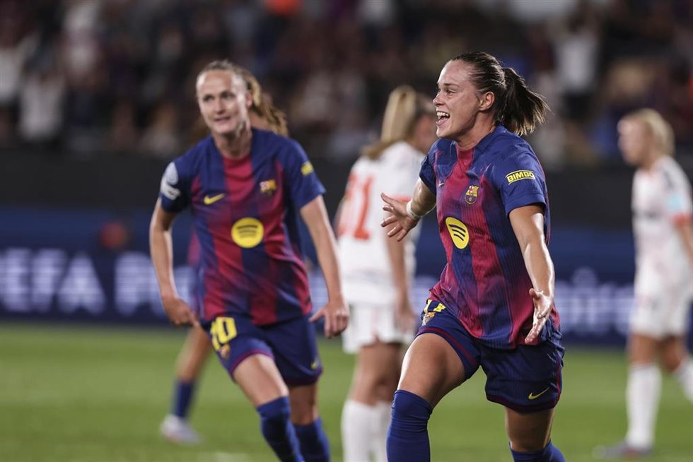 Archivo - Ewa Pajor del FC Barcelona celebra un gol durante el partido de la fase de grupos de la UEFA Women’s Champions League 2025/26 ante el Bayern de Múnich en el Estadi Johan Cruyff, el 7 de octubre de 2025