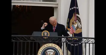 EEUU anuncia aranceles del 100% a ciertos medicamentos patentados