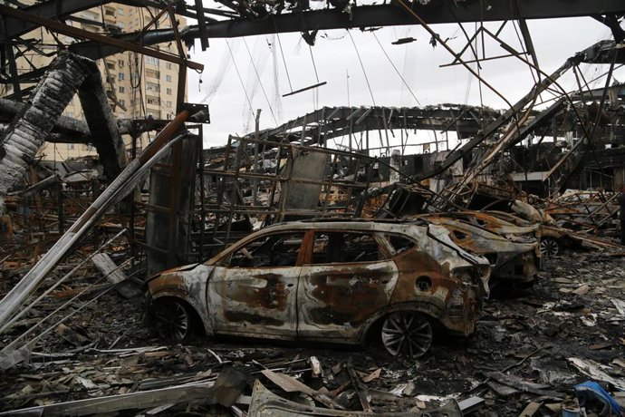 Estragos causados por el impacto de un misil israelí en Irán. Imagen de archivo