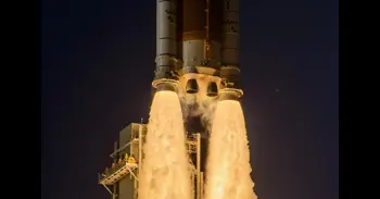 La misión Artemis II abandona la órbita terrestre y se dirige a la Luna