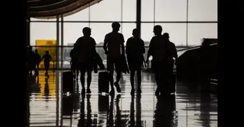 Gobierno y al menos nueve CCAA conceden ayudas de hasta 6.000 euros al retorno de emigrantes españoles