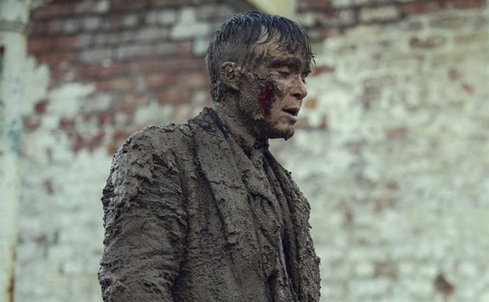 Steven Knight, creador de Peaky Blinders, defiende El hombre inmortal: "Siempre quise terminar con una película"