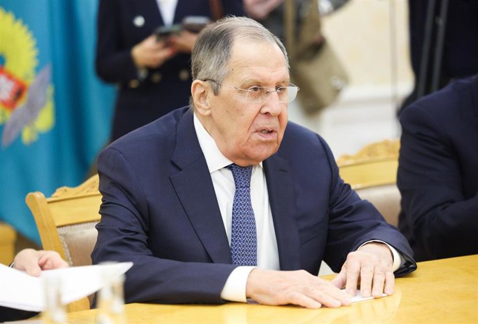 El ministro de Exteriores ruso, Serguei Lavrov, durante una reunión con el secretario general de la OCS.