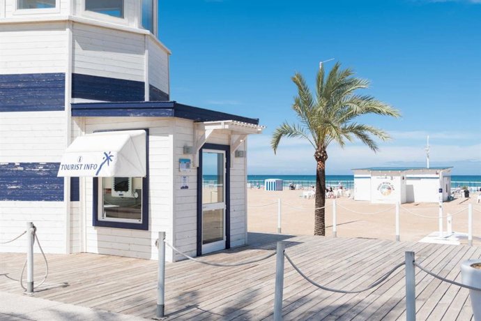 La red Tourist Info se refuerza en Semana Santa con 18 oficinas y puntos de atención al visitante