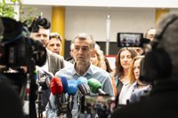 IU y Podemos sellan su acuerdo para confluir en la candidatura 'Por Andalucía' para las elecciones del 17 de mayo