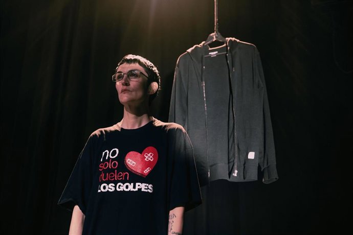 Monólogo de la activista femina Pamela Palenciano titulado 'No sólo duelen los golpes'