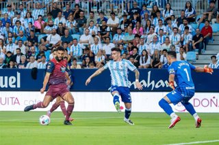 Archivo - Zakaria Eddahchouri, Diego Murillo y Alfonso Herrera en el Málaga-Deportivo de La Rosaleda
