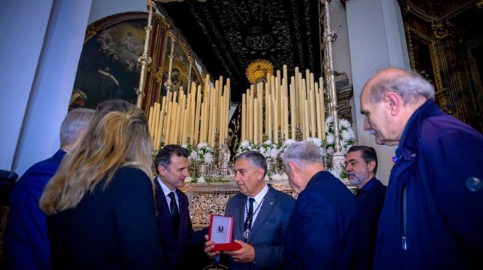 El alcalde de Cádiz, Bruno García, en una de sus visitas.