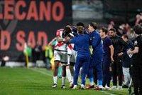 Nteka tumba al Elche y da escapatoria al Rayo