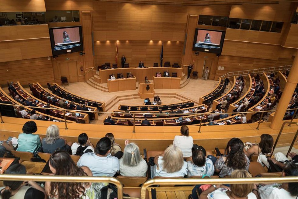 Archivo - La senadora del PP, Rosa Romero, durante un pleno en el Senado, a 17 de julio de 2025, en Madrid (España). 
