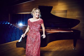 Archivo - La Oscan y la pianista Judith Jáuregui se unen el viernes en homenaje a Manuel de Falla