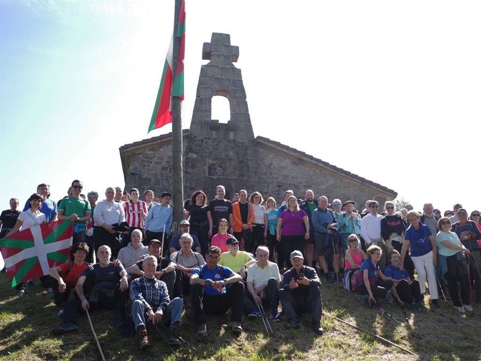 Subida del presidente del EBB del PNV, Aitor Esteban, al monte Bizkargi