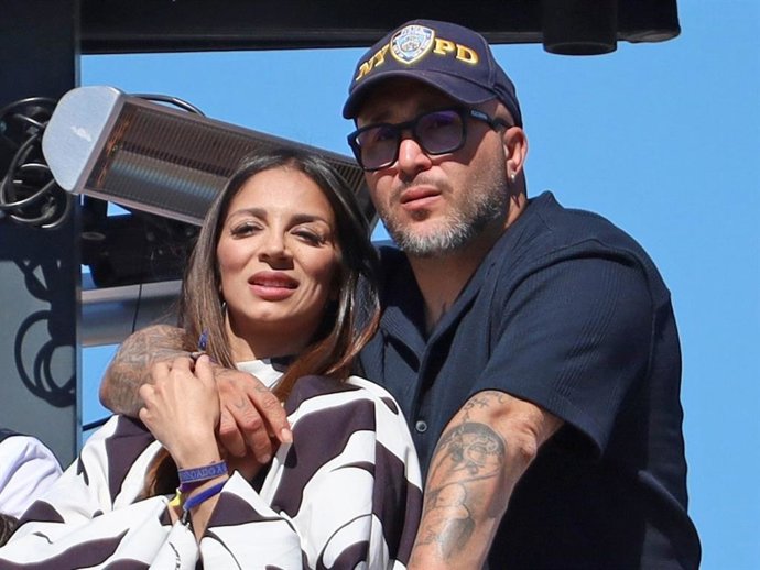 Archivo - Kiko Rivera y Lola García en Sevilla.