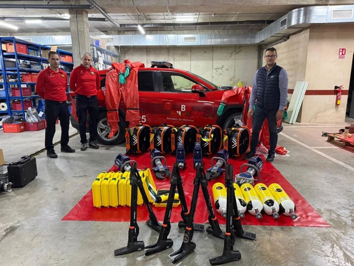Parte del material adquirido para los Bomberos de Mallorca.