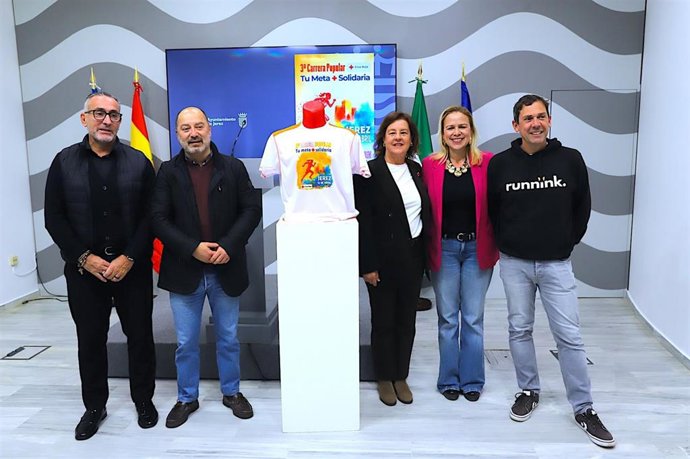 La III Carrera Cruz Roja Jerez 'Tu Meta + Solidaria', enmarcada por primera vez en el Circuito de Carreras Populares.