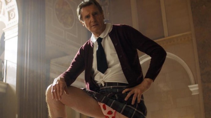 El británico método de Liam Neeson para saber si el guion de una película le interesa