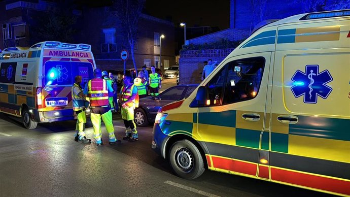 Archivo - Imagen de archivo de efectivos sanitarios.