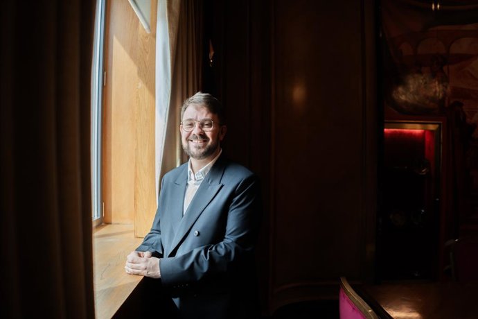 Archivo - El portavoz adjunto de Sumar y diputado de Compromís, Alberto Ibáñez