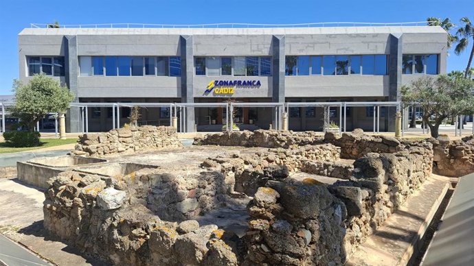 Archivo - Sede de la Zona Franca de Cádiz.