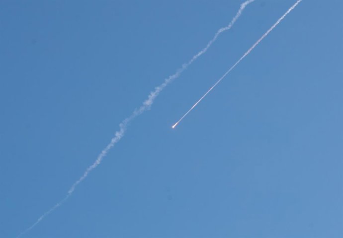 Archivo - Arxivo - Imatge d'arxiu del llançament d'intercepcions de míssils iranians sobre Israel