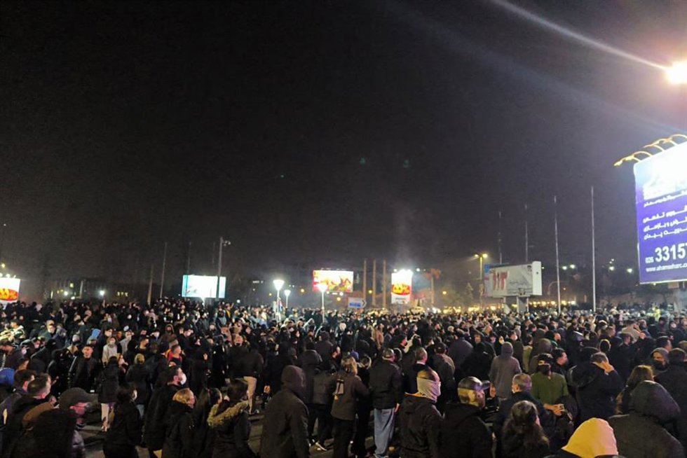 Archivo - Imagen de archivo de una protesta contra las autoridades iraníes en Karaj (Irán) a principios de año
