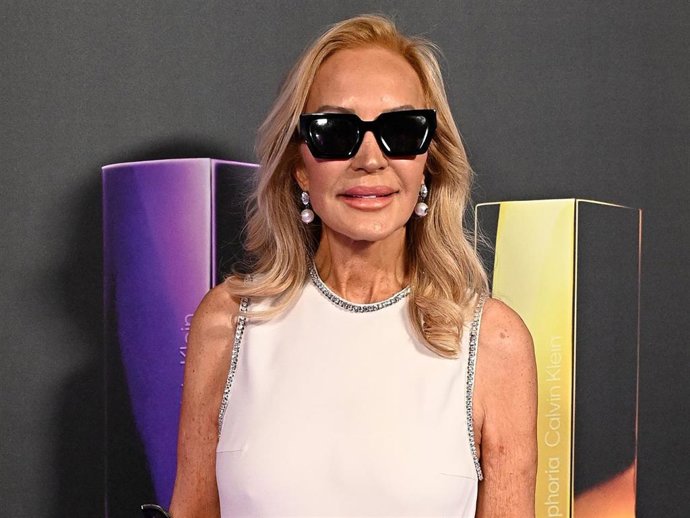 Archivo - Carmen Lomana.