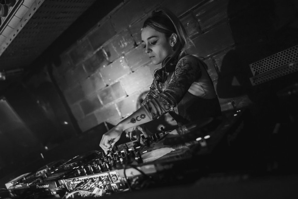 La DJ Celia Carrera ofrecerá una sesión dentro del festival Punto de Vista.