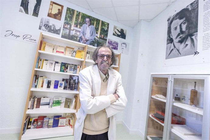 Archivo - El escritor Josep Piera