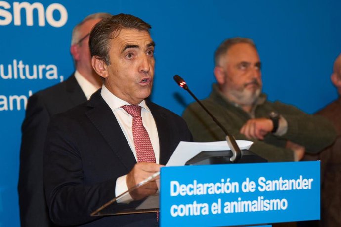 Archivo - El presidente de la fundación Toro de Lidia, Victorino Martín, en foto de archivo