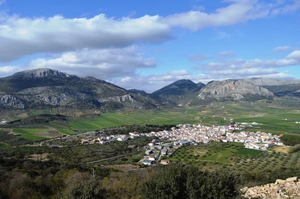 Archivo - Alfarnate, municipio malagueño de la comarca de la Axarquía. Archivo.