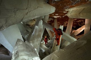 Interior de la geoda de Pulpí (Almería).