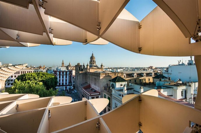Archivo - Vista desde las Setas de Sevilla.