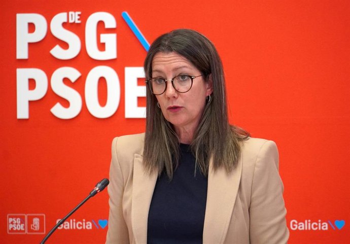 La viceportavoz del PSdeG Lara Méndez en rueda de prensa.