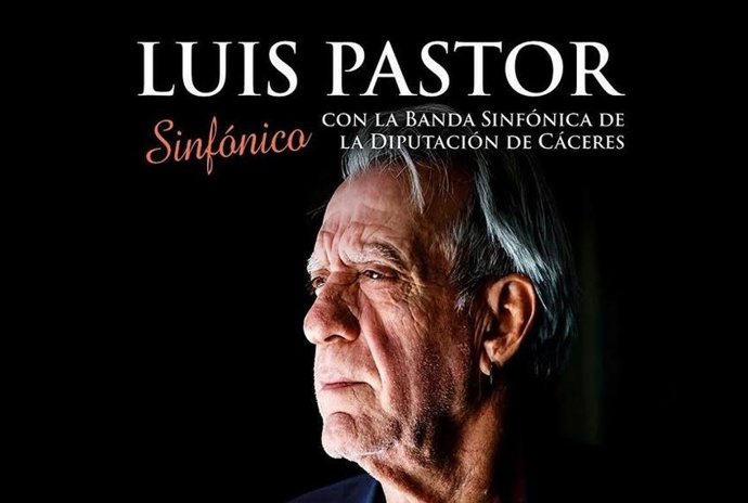El cantautor extremeño Luis Pastor inaugura en Plasencia el programa Noches de Santa María