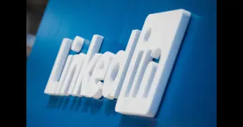 LinkedIn lleva años inyectando código malicioso en el navegador de sus usuarios para escanear extensiones, según informe