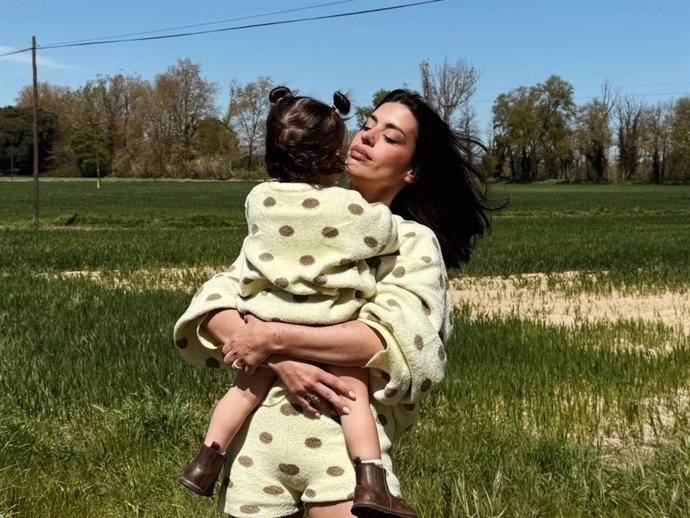 Dulceida y su hija Aria