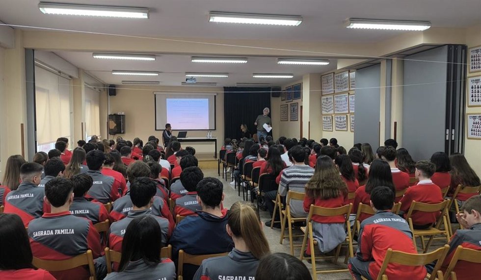 Charla.