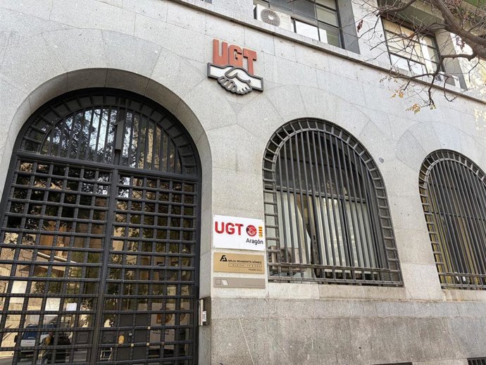 Archivo - Sede del sindicato UGT en Aragón.