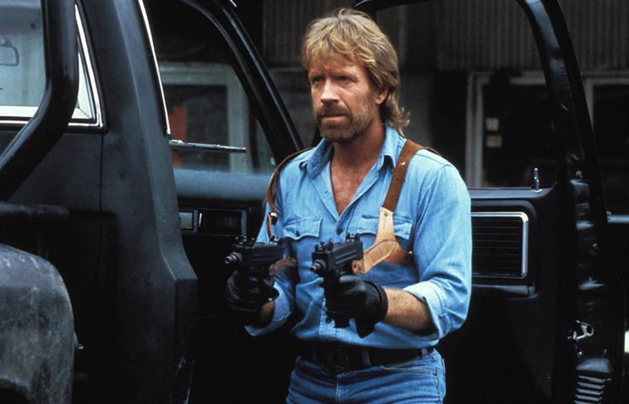 Familiares de Chuck Norris denuncian vídeos generados por IA sobre su muerte y funeral