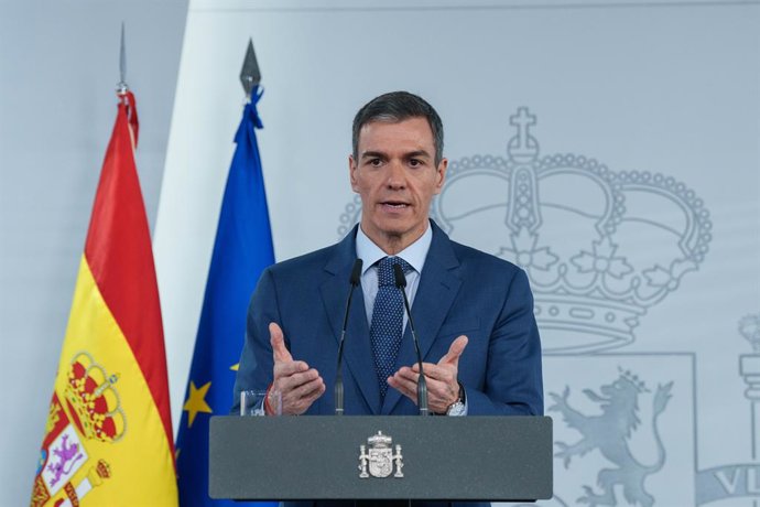 El presidente del Gobierno, Pedro Sánchez, durante una rueda de prensa posterior al Consejo de Ministros extraordinario, en el Palacio de la Moncloa, a 20 de marzo de 2026, en Madrid (España). Sánchez ha informado del plan integral de respuesta a las cons