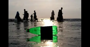 Transforman el ácido recuperado de baterías de automóviles y los residuos plásticos en hidrógeno limpio