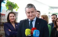 Sanz afirma, ante la demanda de una afectada por los cribados de cáncer de mama, que su "prioridad son las mujeres"