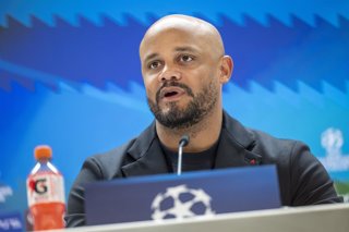 06 April 2026, Spain, Madrid: Bayern Munich coach Vincent Kompany attends a press conference ahead of Tuesday's UEFA Champions League Quarter-final soocer match against Real Madrid. Photo: Peter Kneffel/dpa