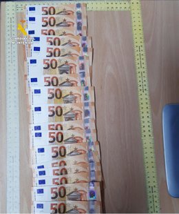 Detenidas dos personas por sustraer una tarjeta bancaria y sacar dinero en un cajero de Vinaròs (Castellón)