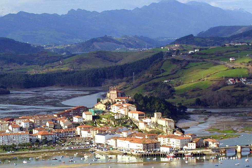 Archivo - San Vicente de la Barquera